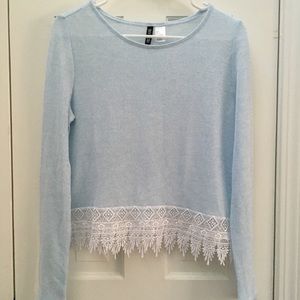 CROCHET TRIM KNIT TOP
